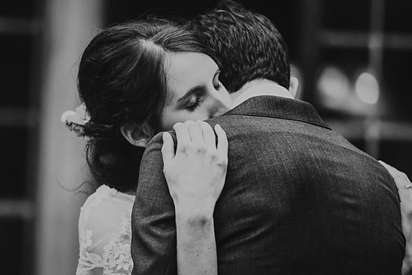 alt="Hunting Hill Mansion Wedding"