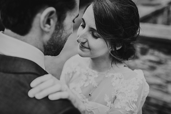 alt="Hunting Hill Mansion Wedding"