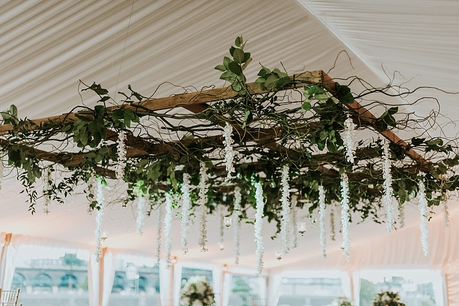 alt="Stunning Water Works Wedding" 
